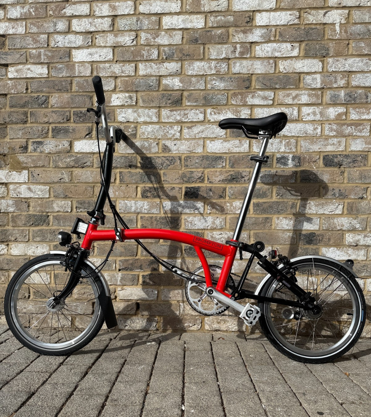 Brompton Rocket Red & Black 3 Speed Mid C Line M3L with Dynamo Lighting