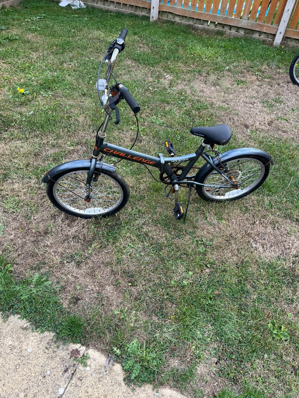 Challenge Holborn Kids Folding Bike Black BMX Bar with Mudguards
