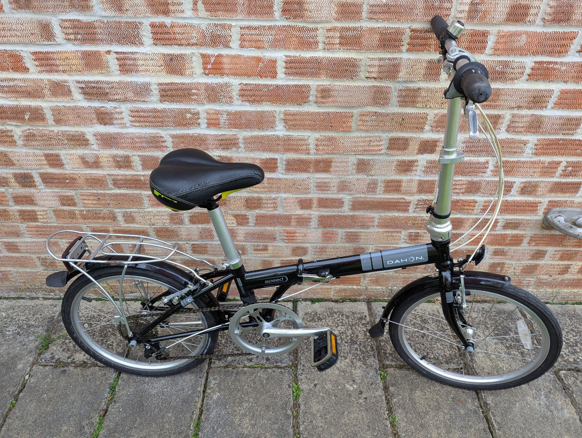 Dahon Speed D7 folding bike