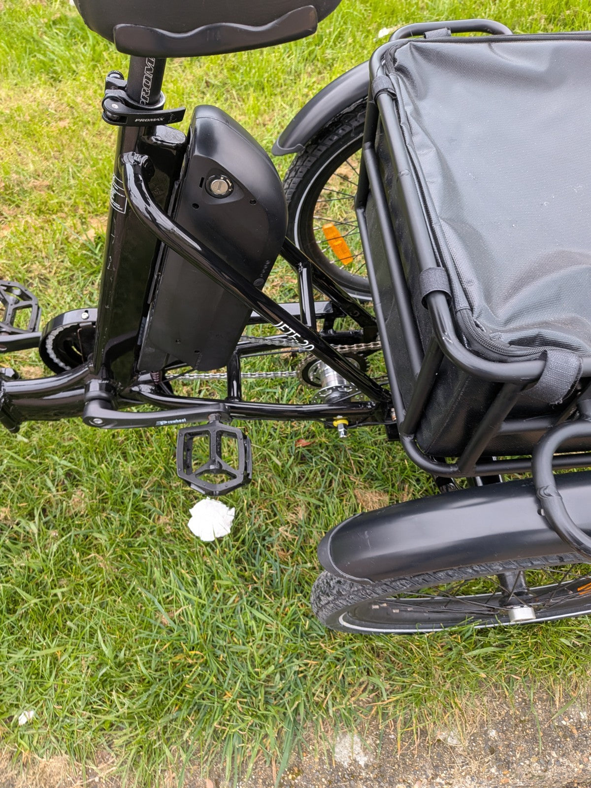Jorvik Folding Electric Tricycle Electric Trike,Only 5 Miles Usage,Free Delivery