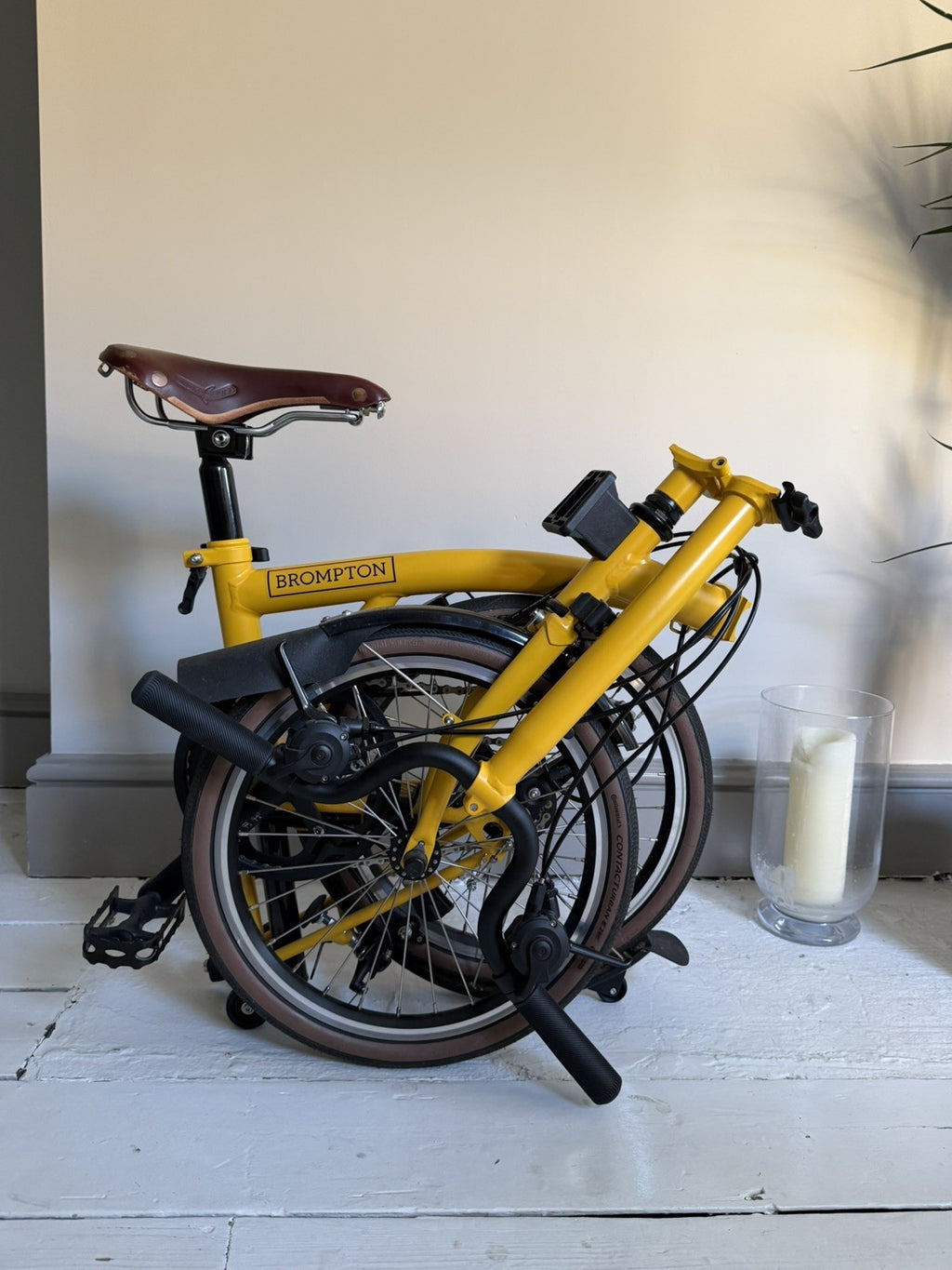 Brompton 2025 C-Line 6-speed High Handlebar - Yellow - Excellent Condition