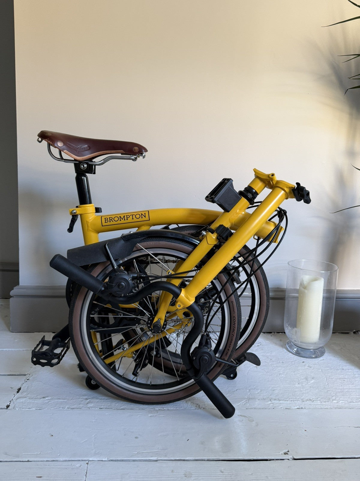 Brompton 2025 C-Line 6-speed High Handlebar - Yellow - Excellent Condition