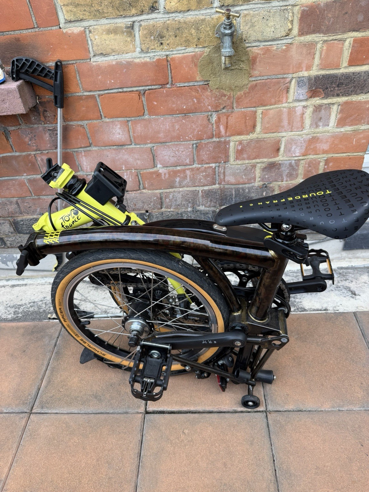 BROMPTON X TOUR DE FRANCE LIMITED EDITION C LINE 6-SPEED