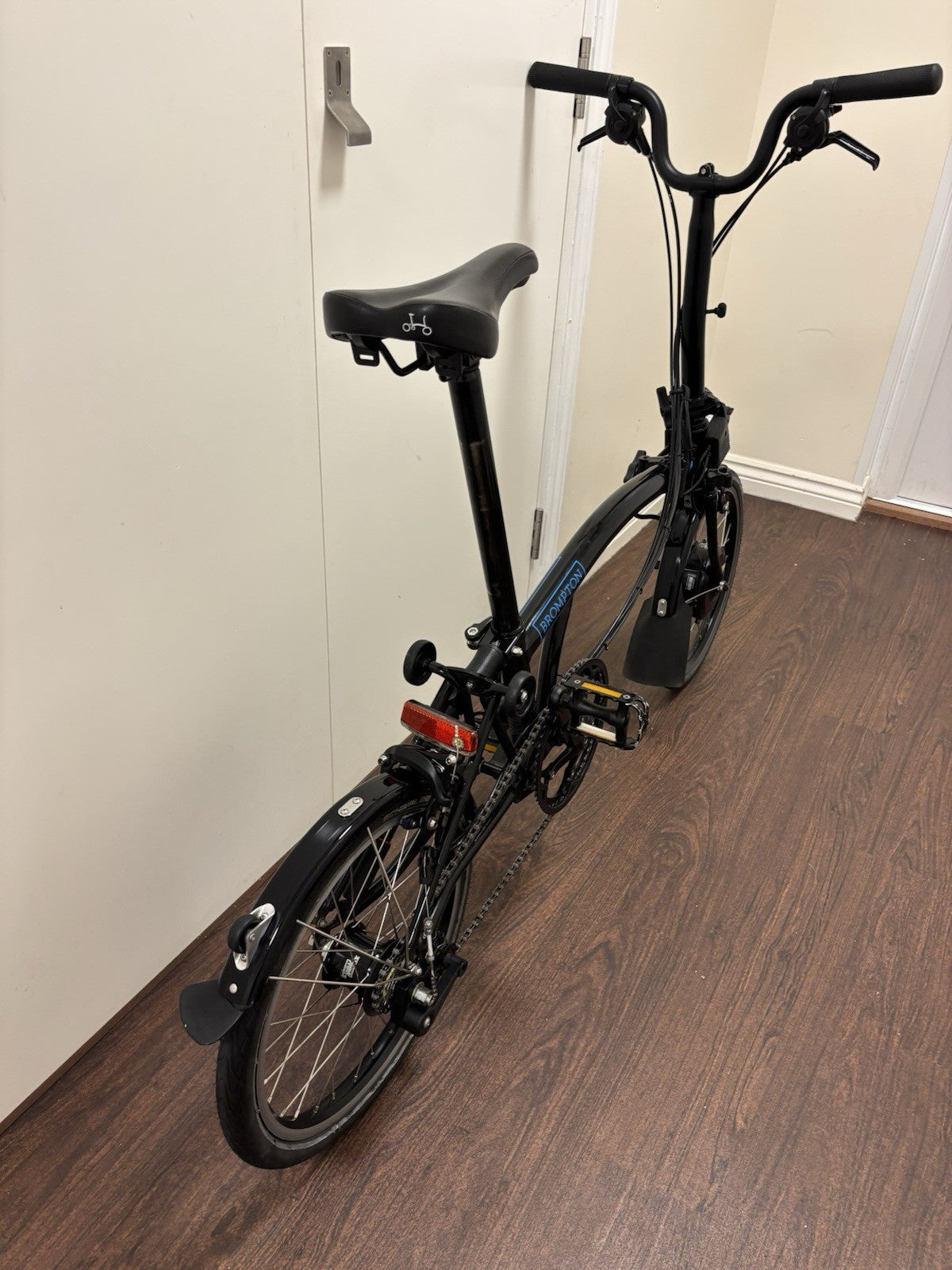 Brompton M6L Folding Bike (E) Black