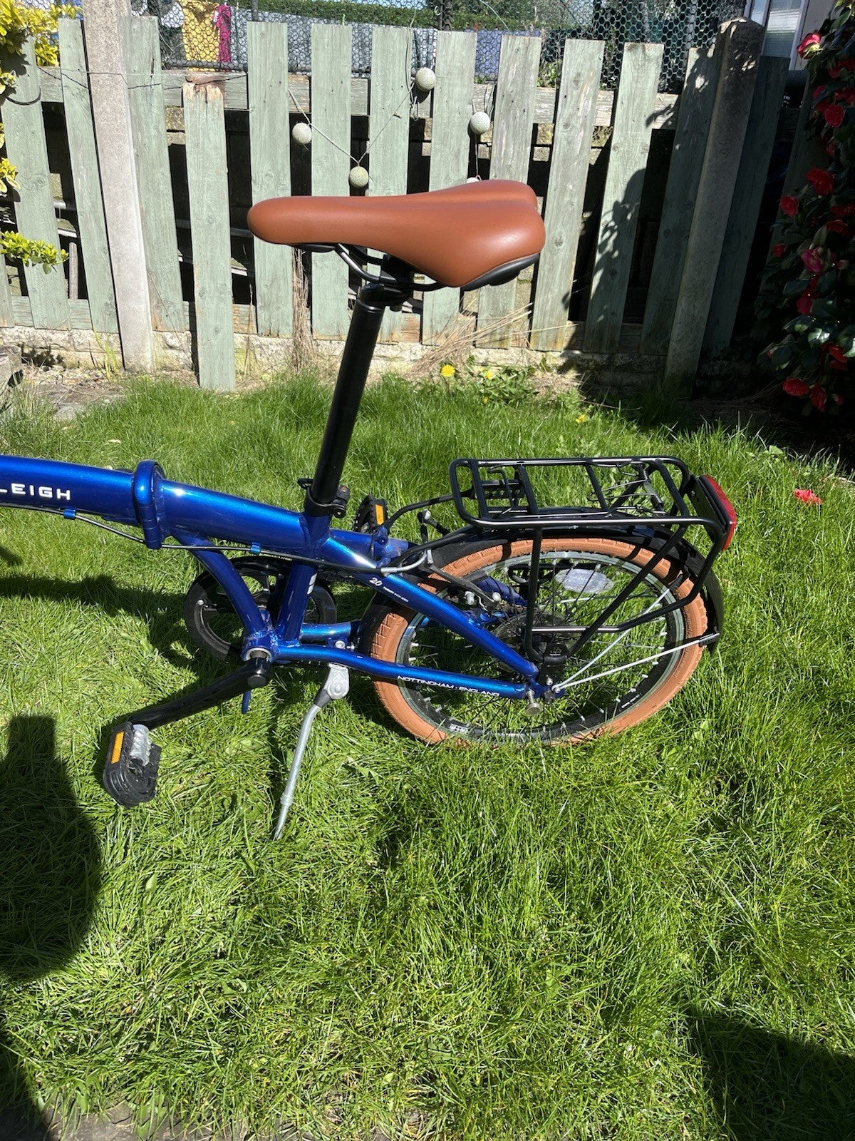 Raleigh Stowaway Blue 20inch Folding Bicycle 2021 Model