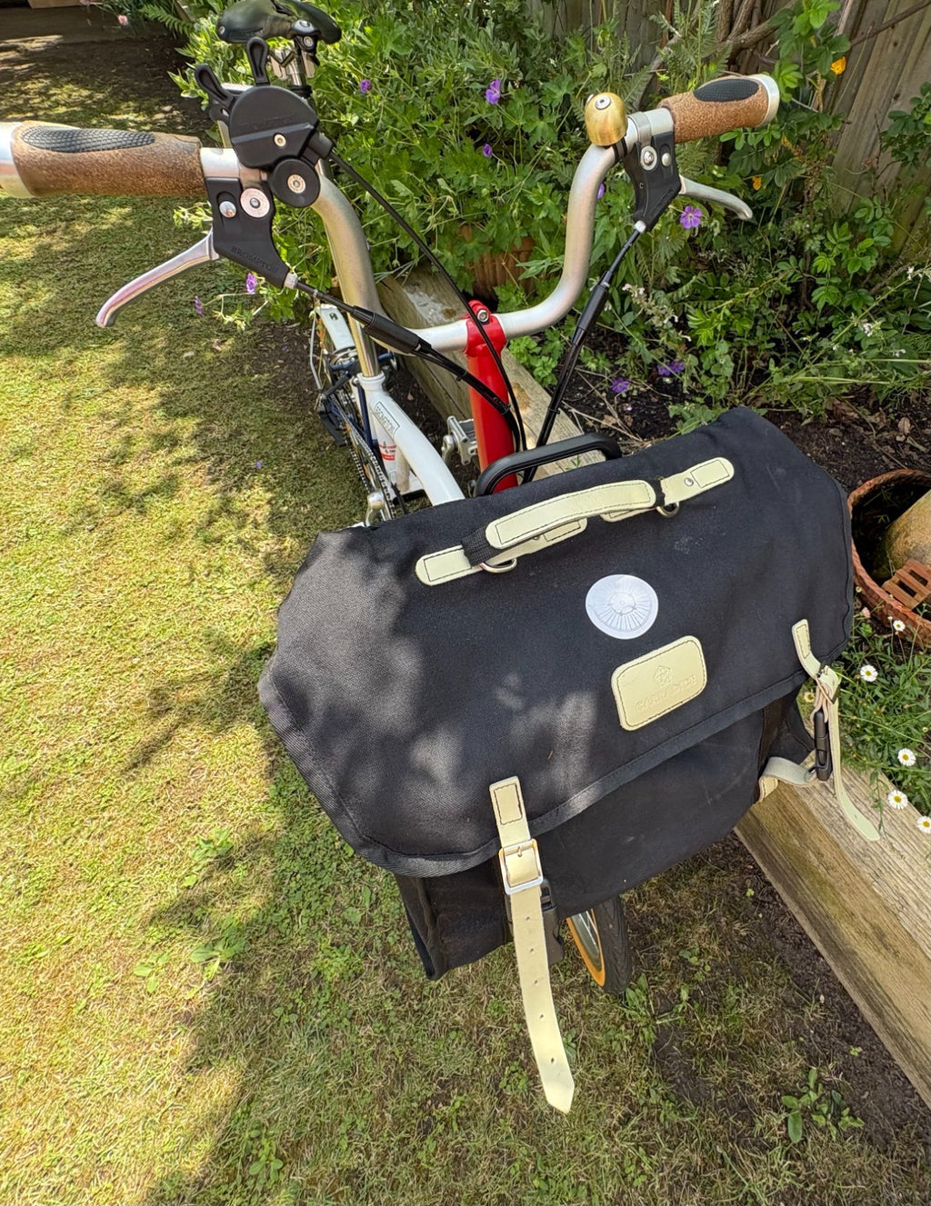 ARCC Electric Brompton Jubilee Limited Edition w/Carradice 25L City Folder Bag