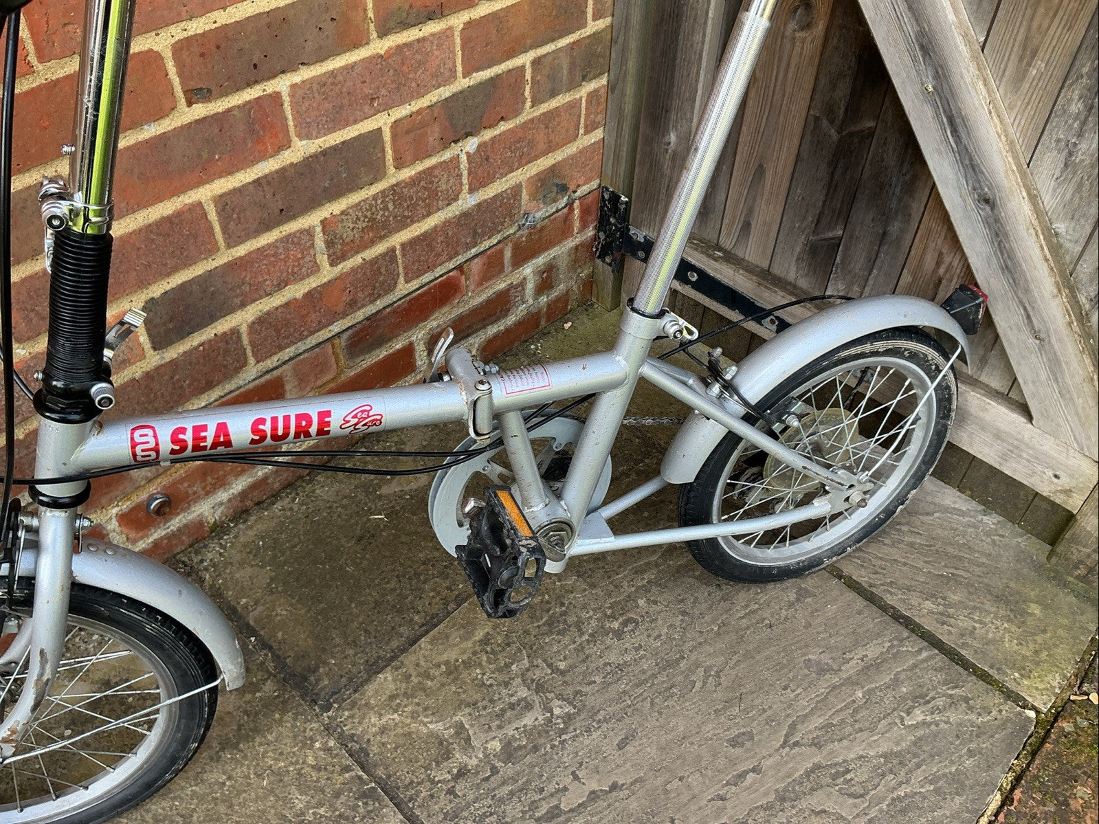 Sea Sure Folding Bike Ideal For Commute Or Boat 16 Inch Wheels G.W.O