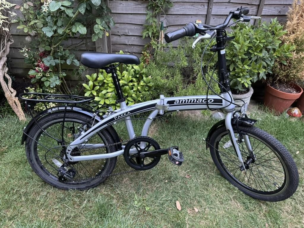 Ammaco Pakka Compact - 20 Inch Wheel Folding Bike - 6 Speed - Great condition!