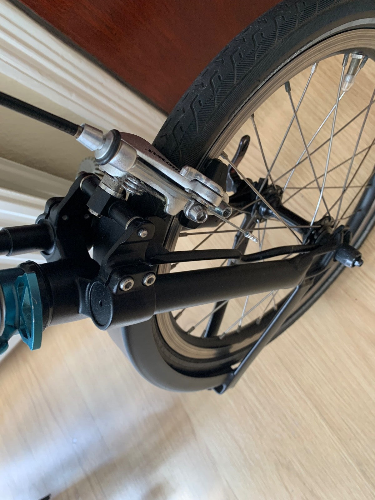 Mezzo D9 Folding Bike Bicycle - Very Good Condition - Serviced with New Parts
