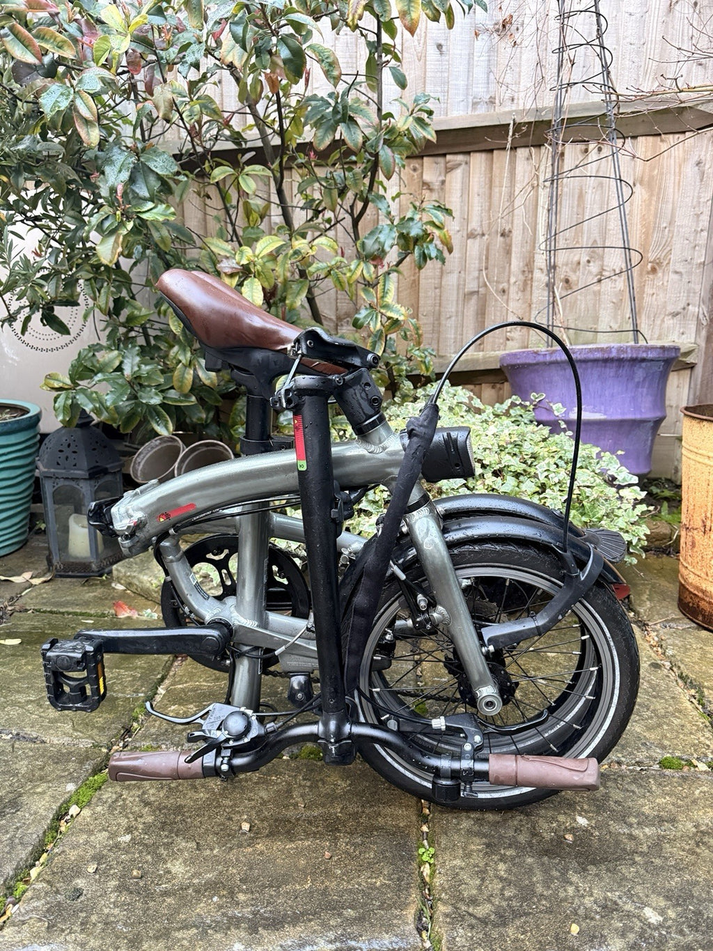 Btwin, Ultra-Compact Fold Bicycle. Aluminium Frame. Comet Grey
