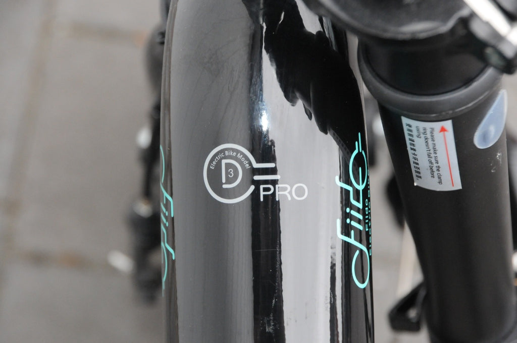Fiido D3 Pro Folding commuter Bike. Immaculate condition with extras.