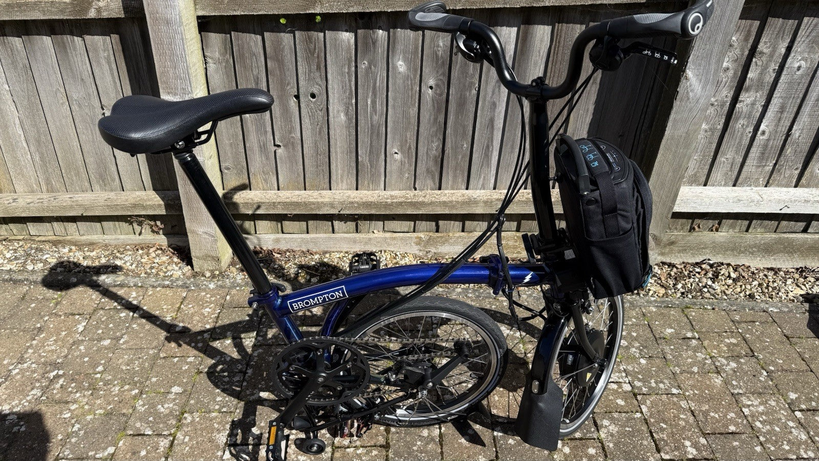 Brompton C Line M6L Bolt Blue e-Folding Bike - Excellent Condition