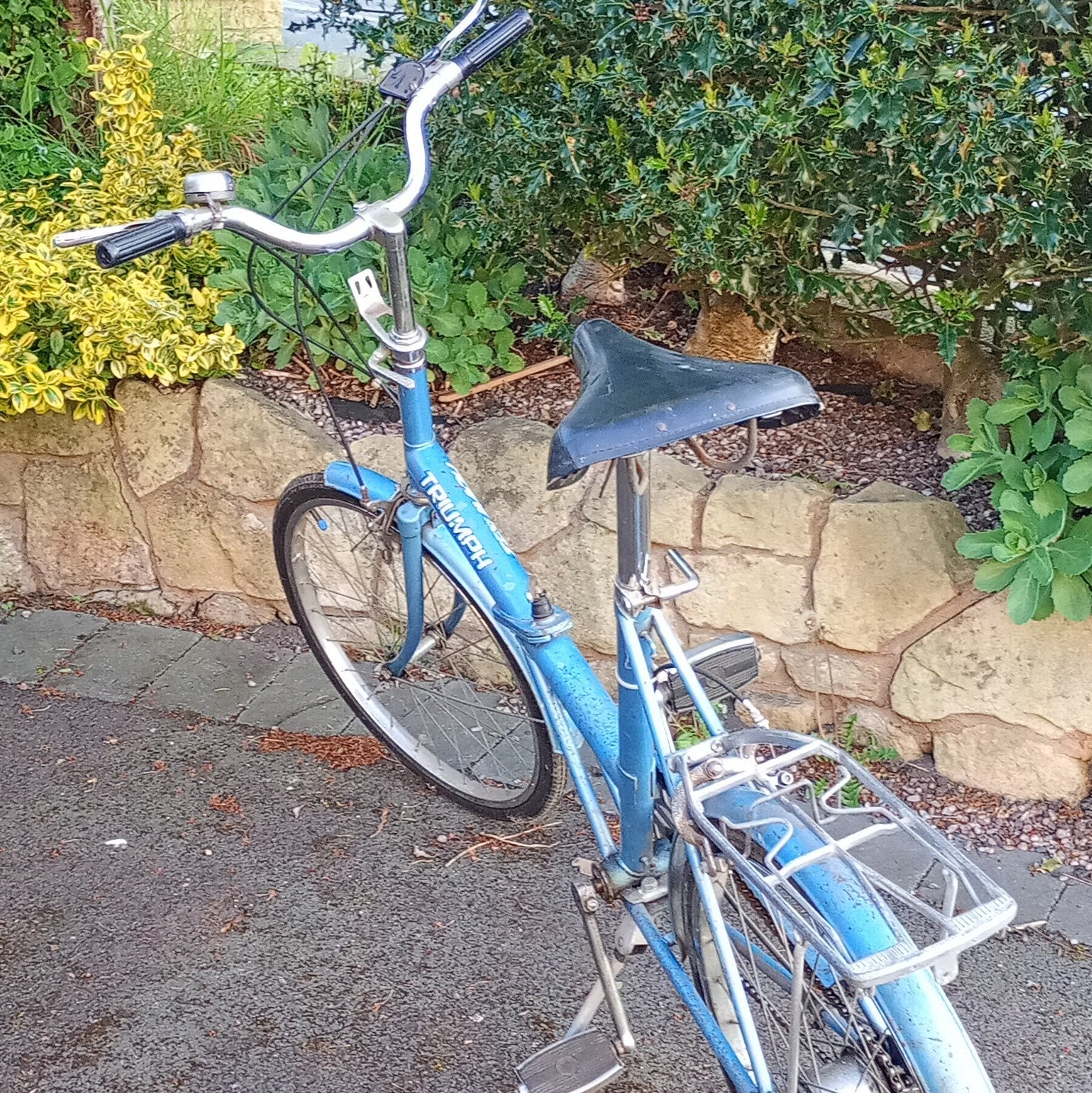 Raleigh Triumph Traffic Master Folding Bike 20in Blue 3 Speed Hub Mudguards Rack