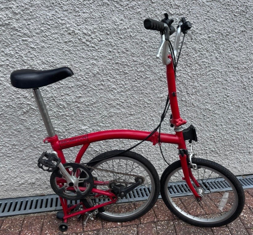 Brompton C Line M3L (3 Speed)  folding bicycle - Red
