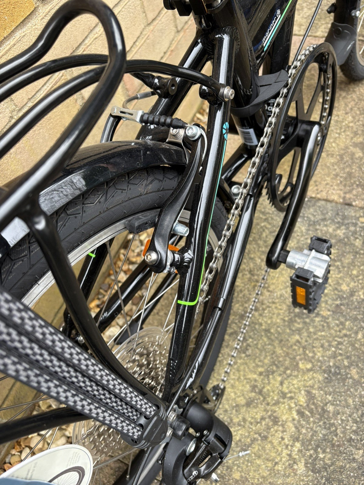 Dahon Mariner D8  8-Speed Folding Bike Black