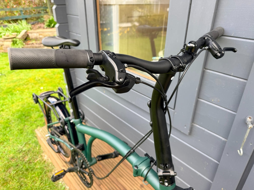 Brompton G Line Folding Bike – Roller Frame – 8 Speed – Forest Green – Medium