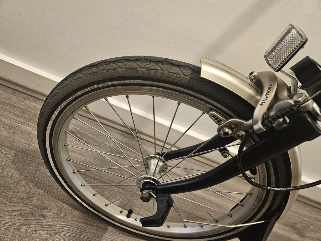 Brompton Folding Bike 2-Speed, Black