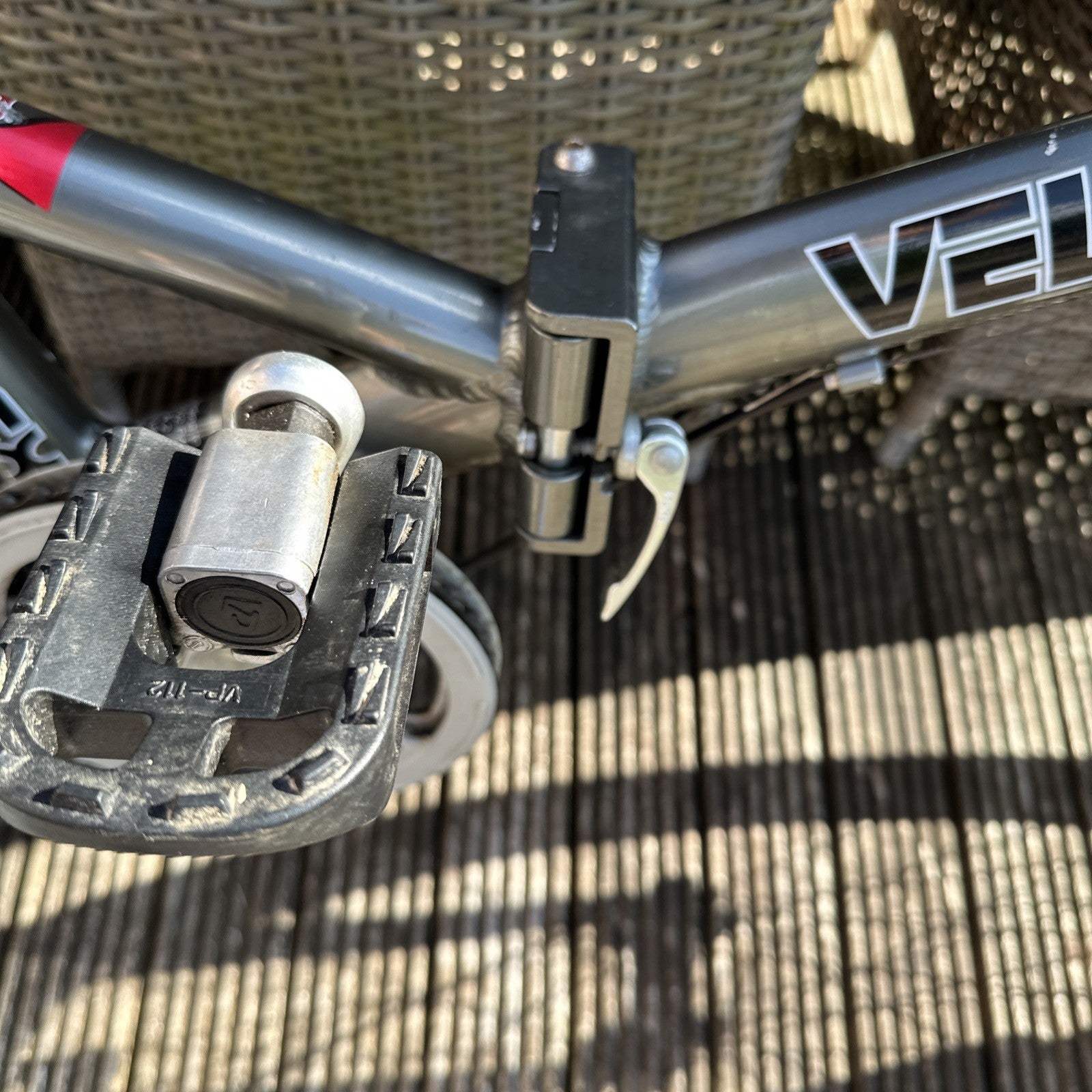 Folding City Bike Bronx Velo City 20 Inch Wheels Shimano 6 Gears Shimano