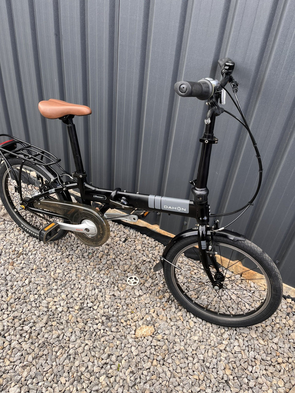 Dahon Vitesse D7HG Folding bicycle.