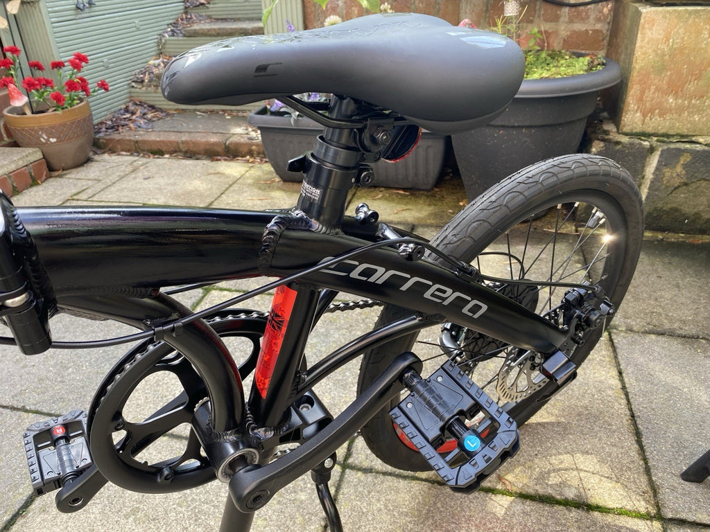 Carrera Inner City Folding Bike 20 Inch Wheels 7 Speed