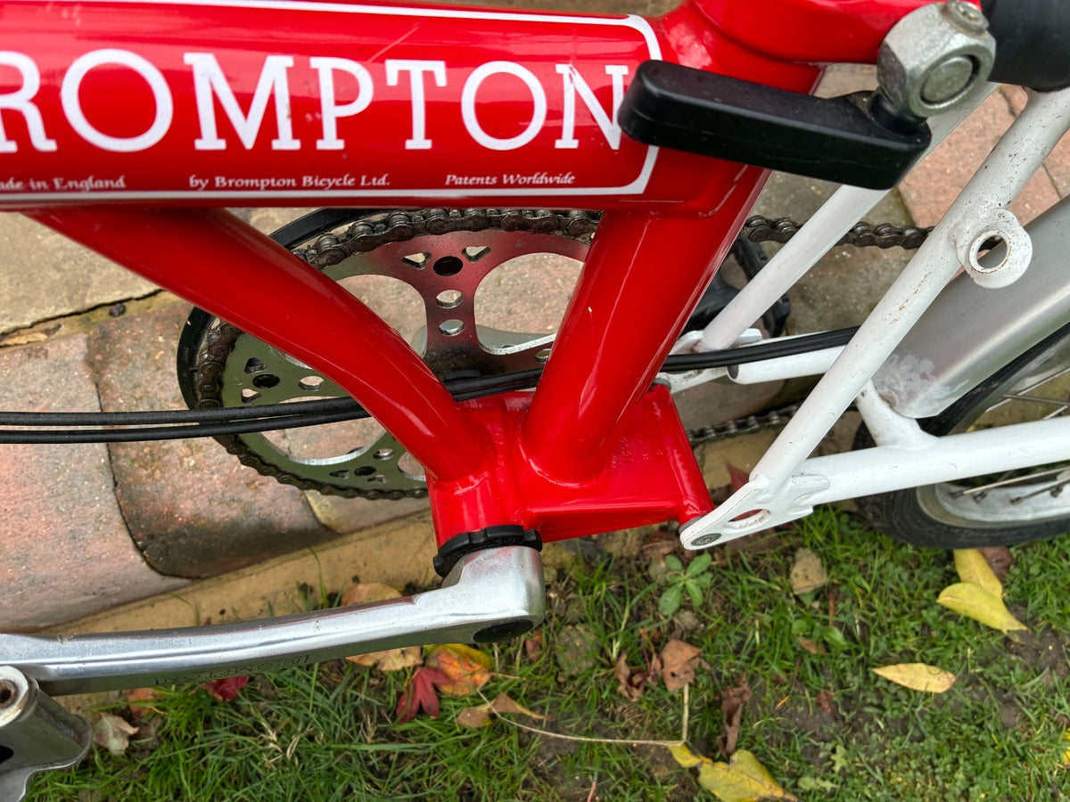 Brompton M3L (3 Speed) Folding Bicycle - Red/White London - Essex