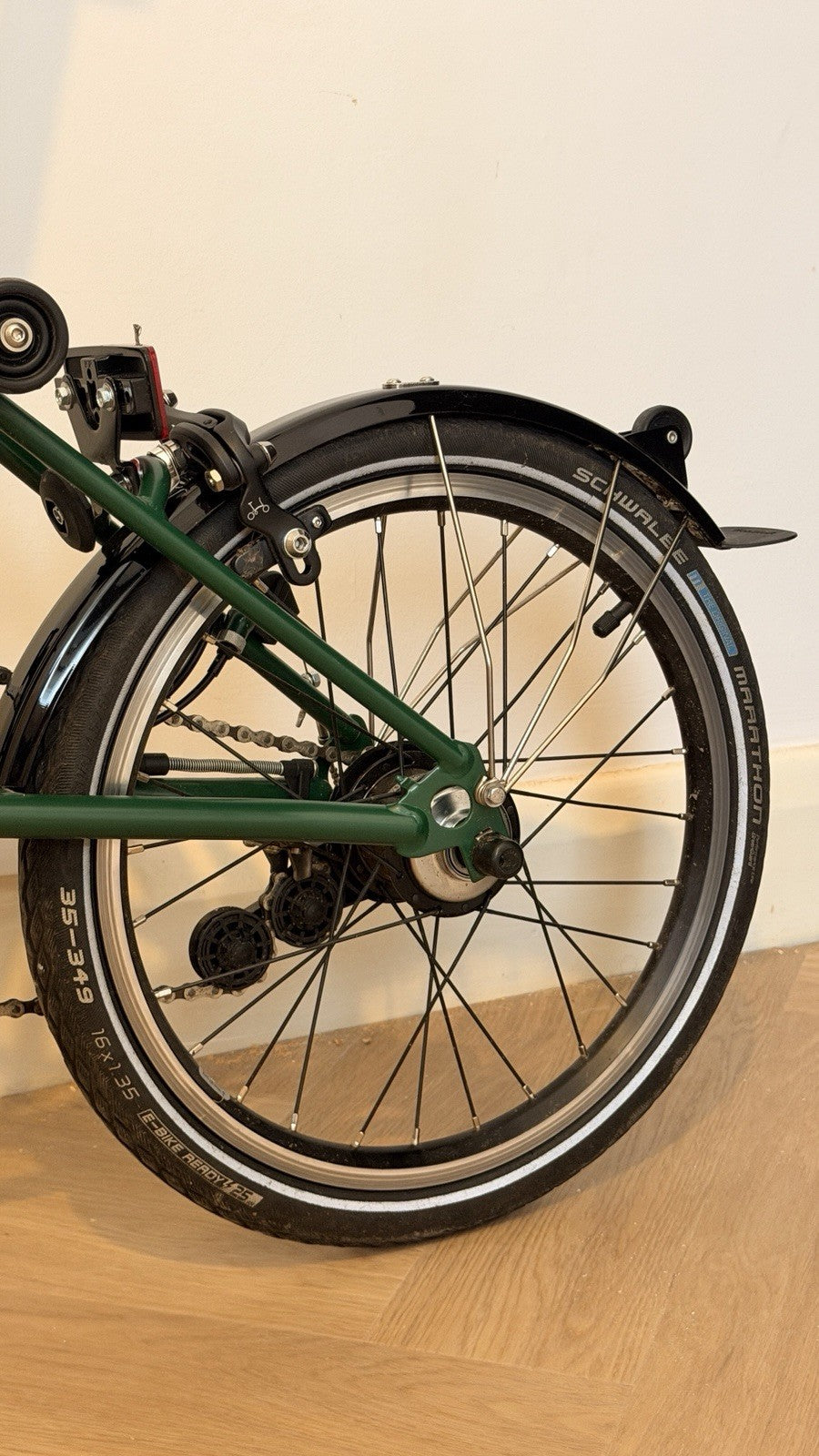 2022 Brompton C Line M6L Racing Green 6 Speed - Folding bike
