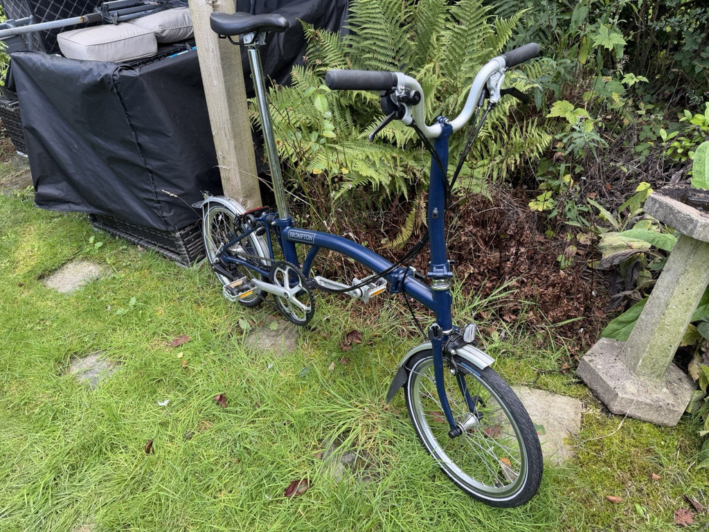 Brompton M6L Folding Bike Barely Used.