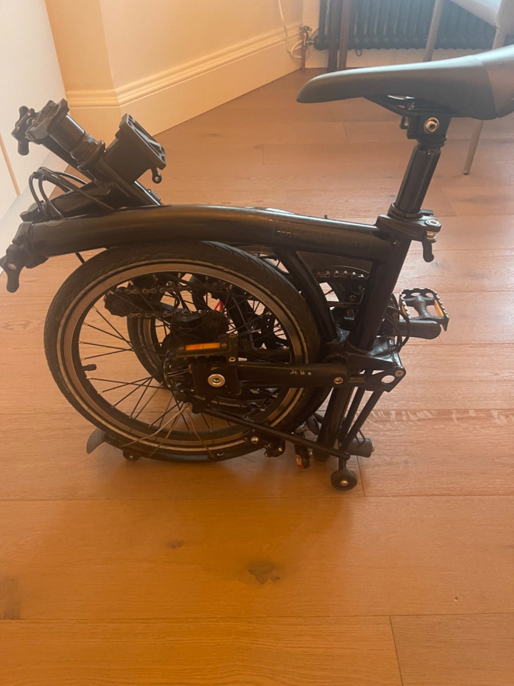 *Slight Flawed* Brompton 2022 c line special edition black 6 speed high bar bike