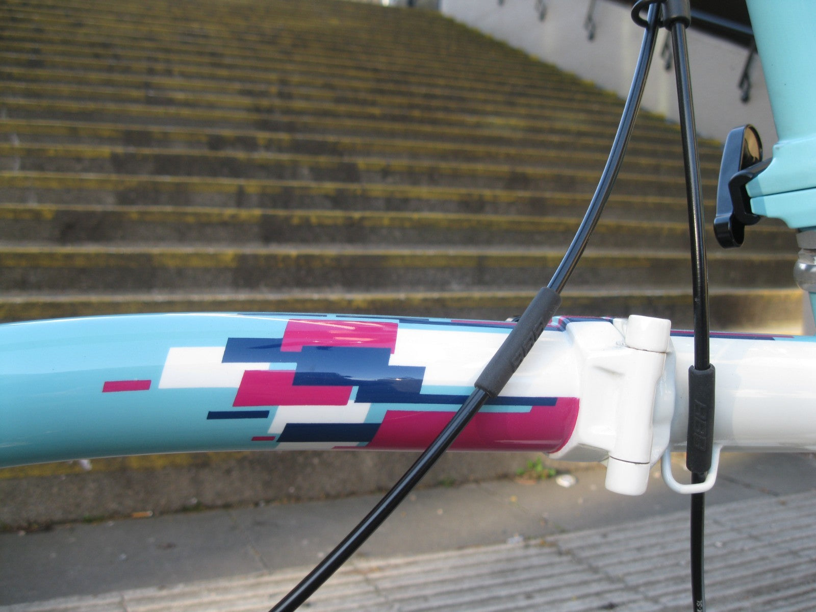 Custom Brompton Folding bike - homage to 1989 Cal look VW Karmann Ghia