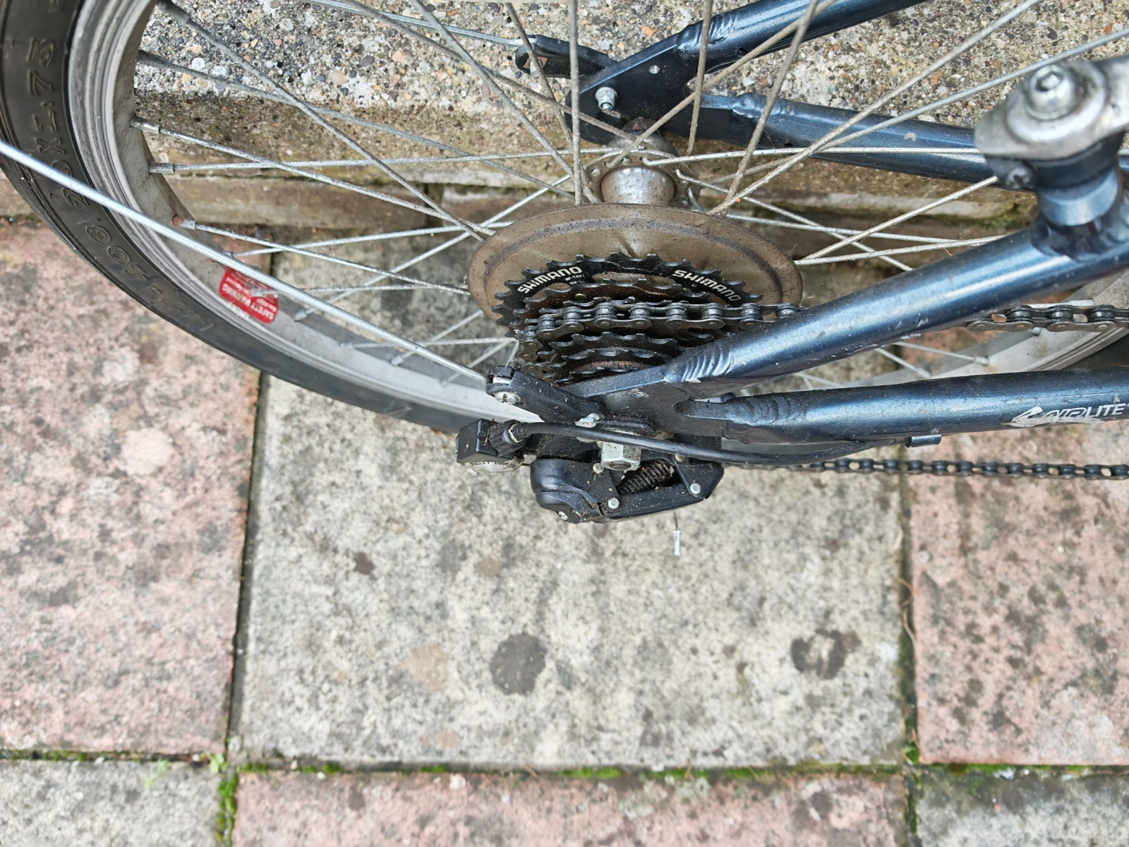 Raleigh Evo7SP Folding Bike 20-inch Wheels Great Condition