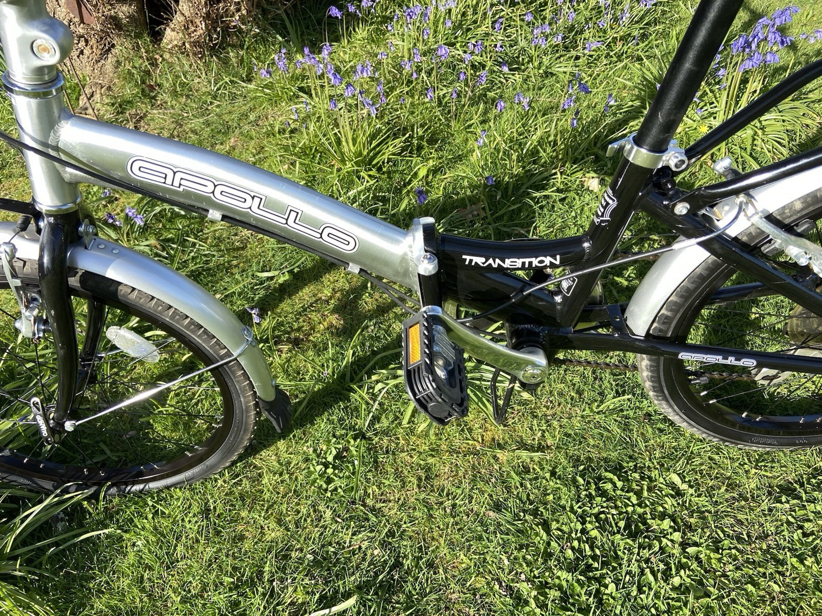 Apollo Transition Folding Cycle-Excellent Condition-Hardly Used-C/W Storage Bag
