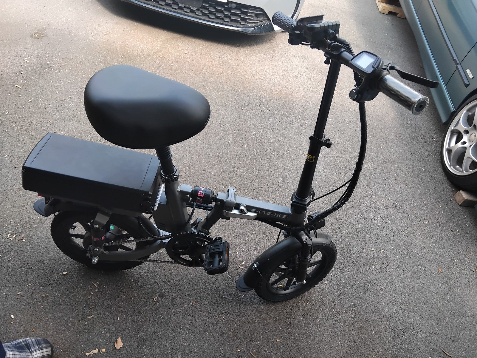 engwe d series bike , great condition,  only rode once 1 mile, foldable