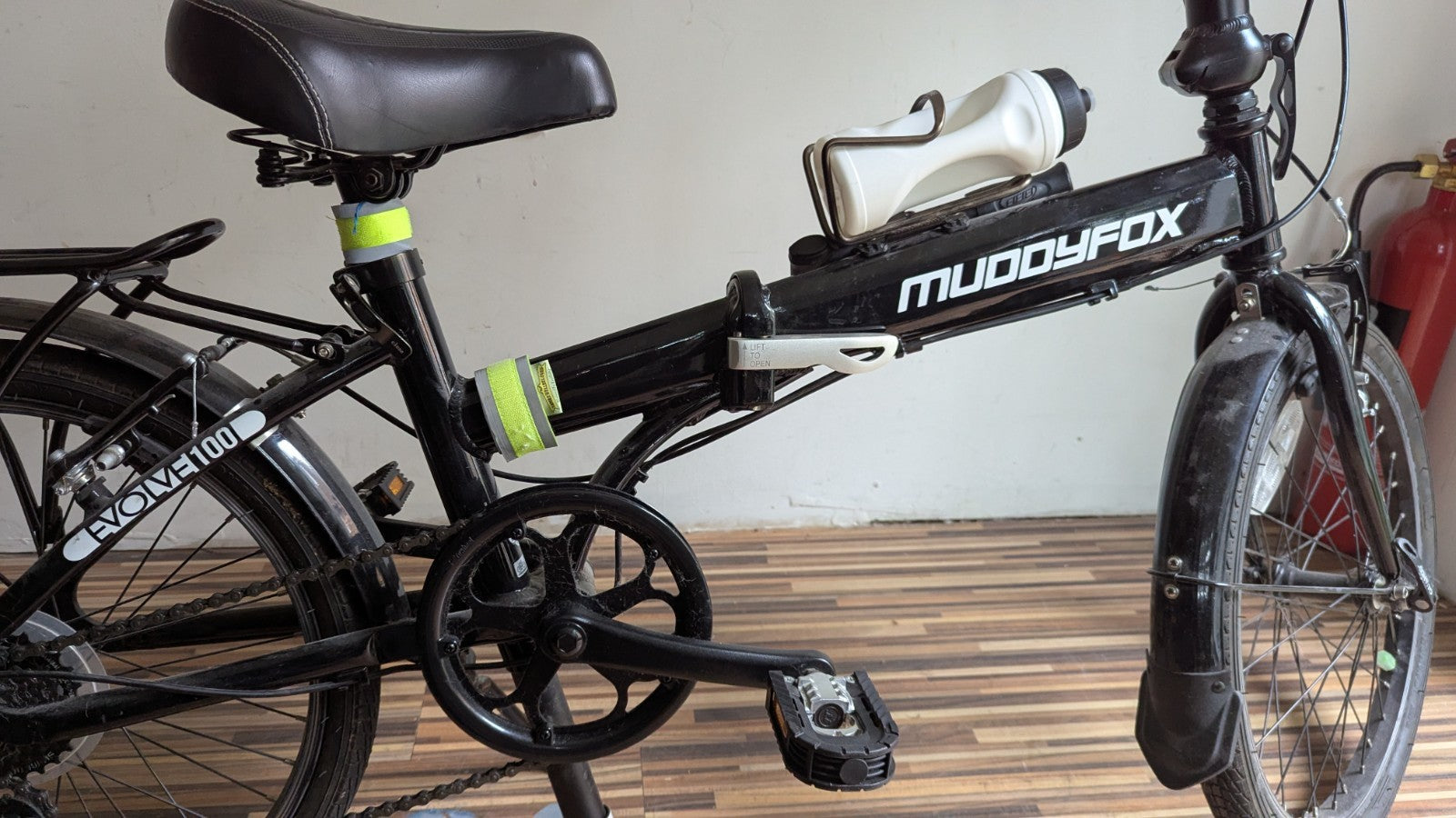 Folding Bike. Muddy Fox Evolve 100. Good Condition.