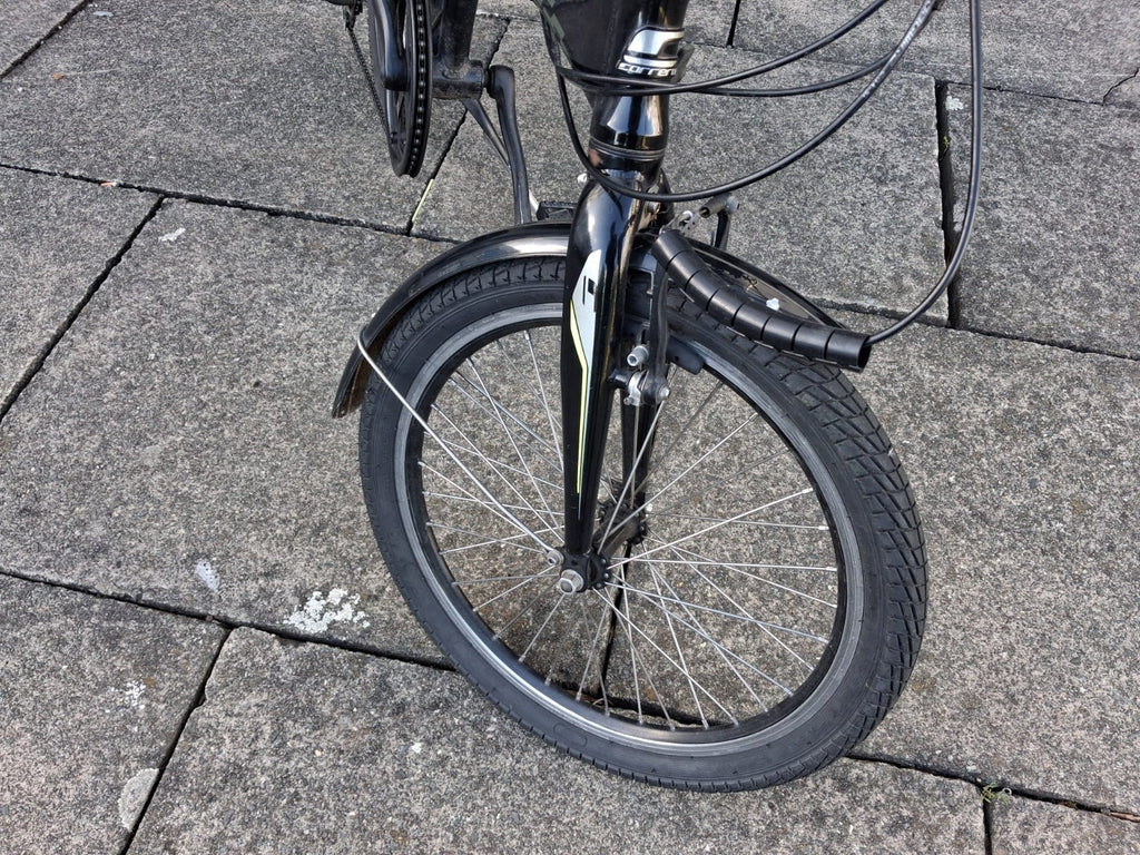 Crosscity E 20in Folding Bike Black/Green 6-Speed V-Brake Rear Rack
