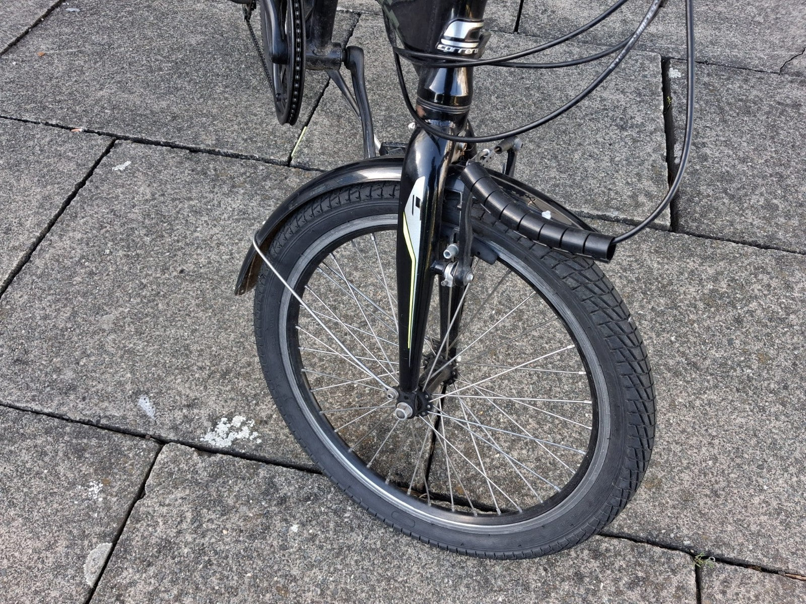 Crosscity E 20in Folding Bike Black/Green 6-Speed V-Brake Rear Rack