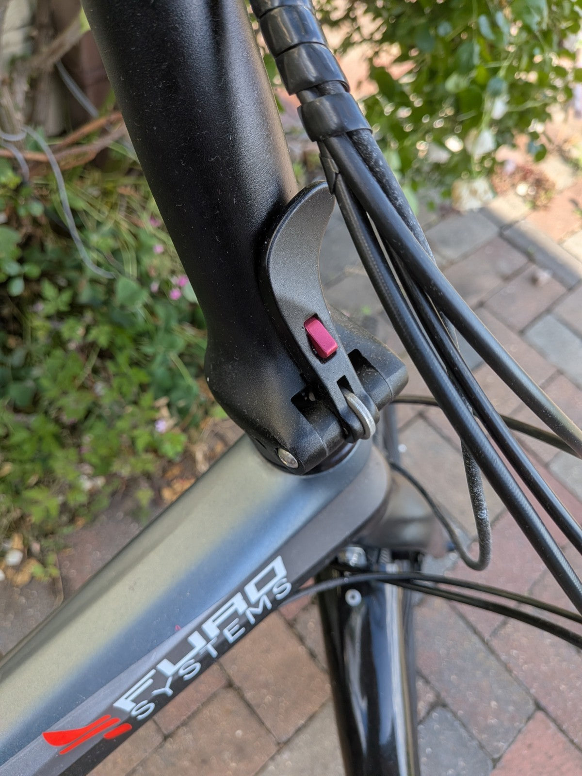 FURO 'E' Powered Folding Bike,FULL CARBON FRAME,EX-DEMO, Ridden For 9 Miles.L@@K