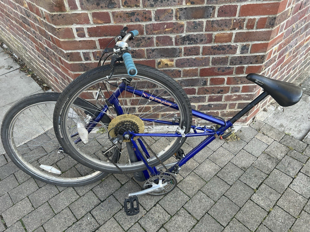 Montague Bi-Frame Folding Mountain Bike in very good condition- badged Rudge