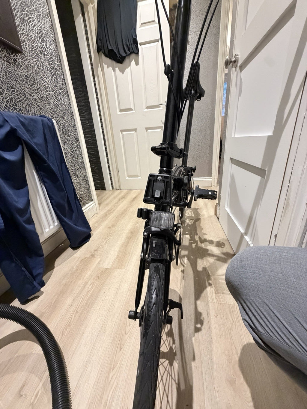 Brompton S6L Folding Bike – Black – 6 Speed December 2018 Compact Urban Bicycle