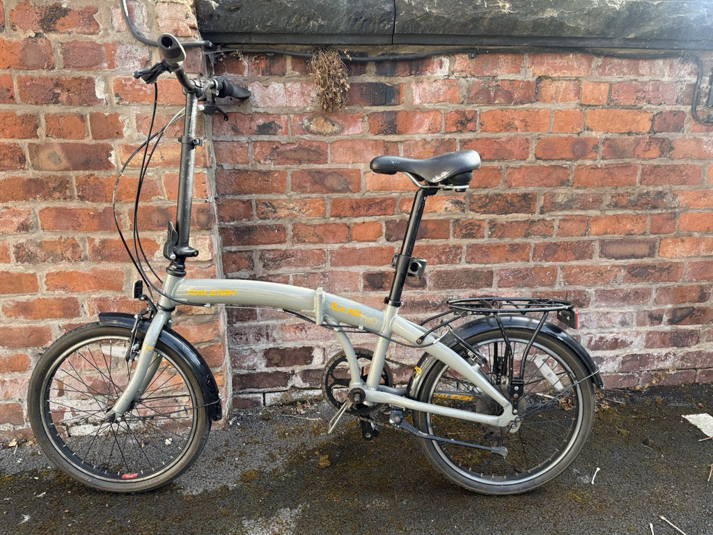 Raleigh Evo Two 20in Folding Bike Rim Brake Rear Rack MISSING PEDAL