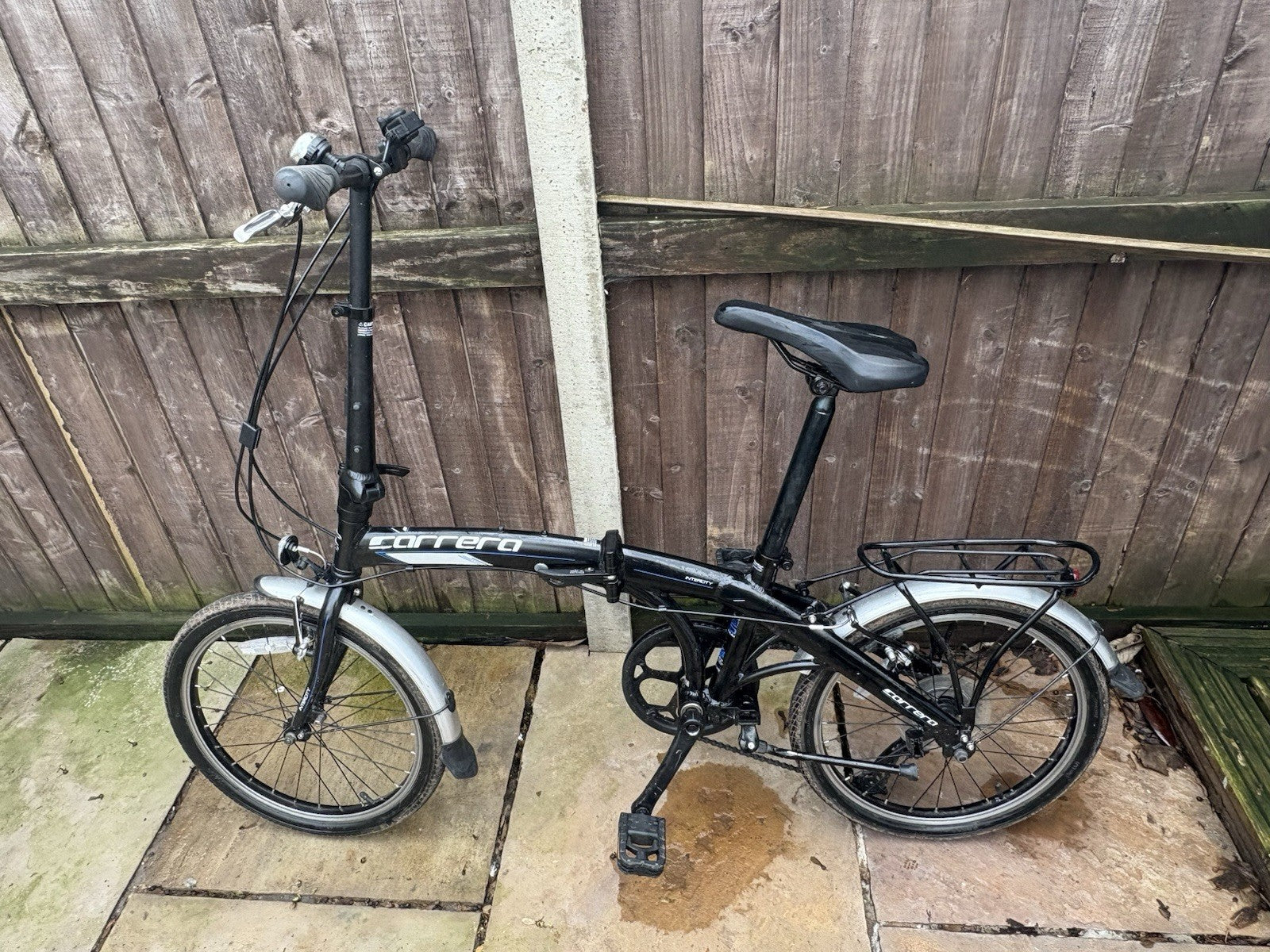 Carrera Intercity 20'' Unisex 8-Speed Folding Bike Black