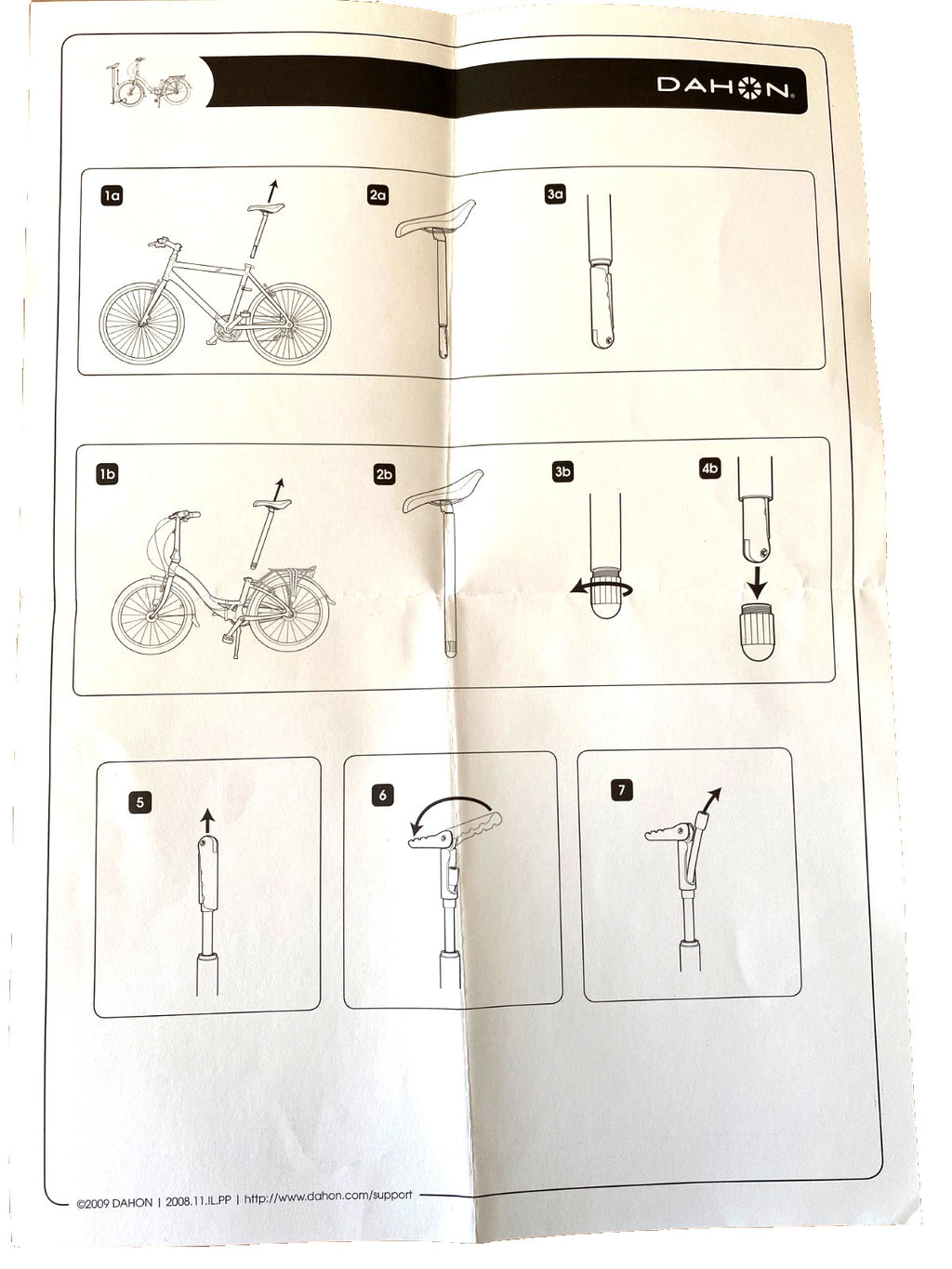 Dahon Matrix 2010 folding hybrid mountain/road bike, aluminium frame.