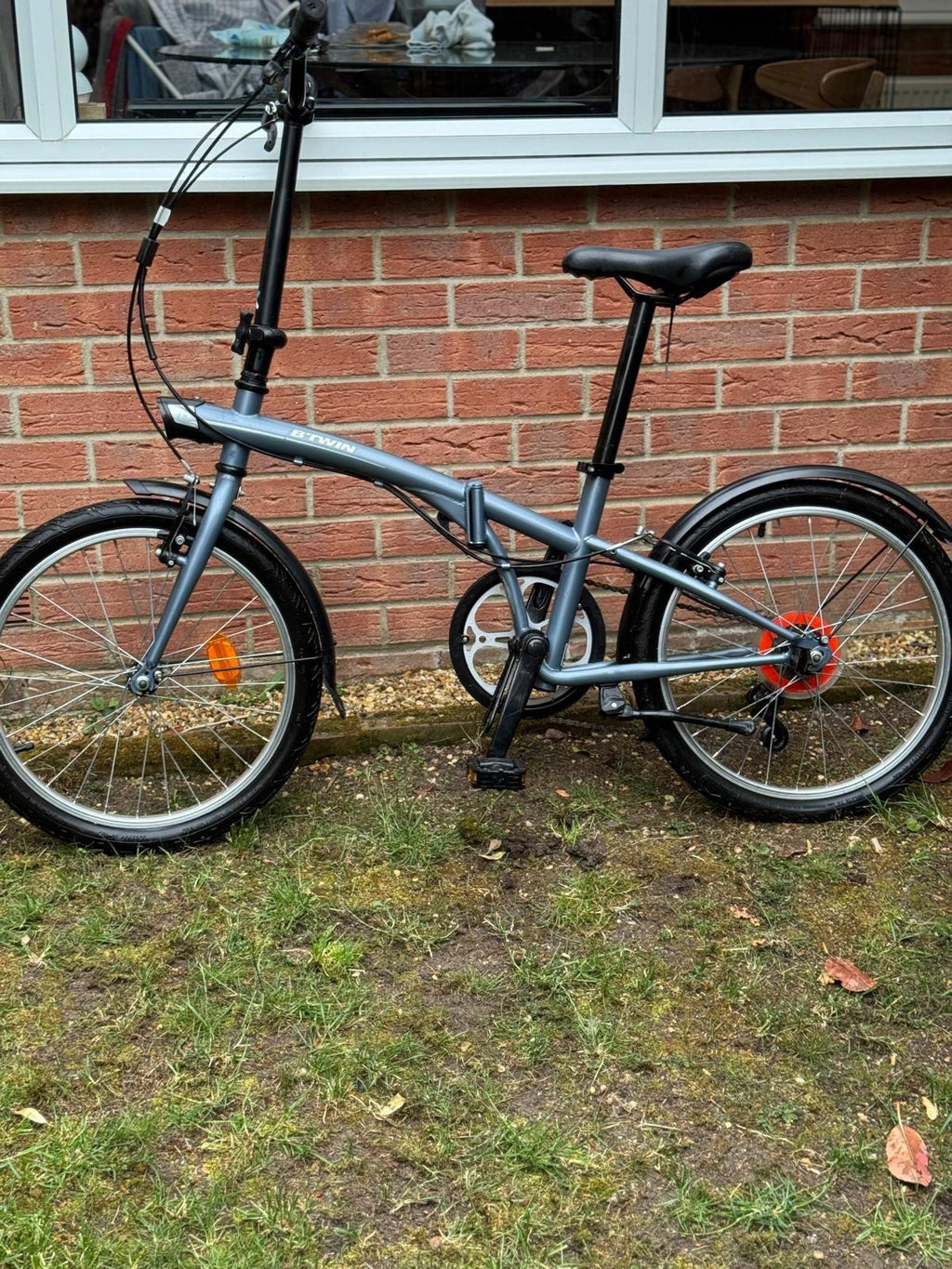 B'Twin Tilt 120 folding bike