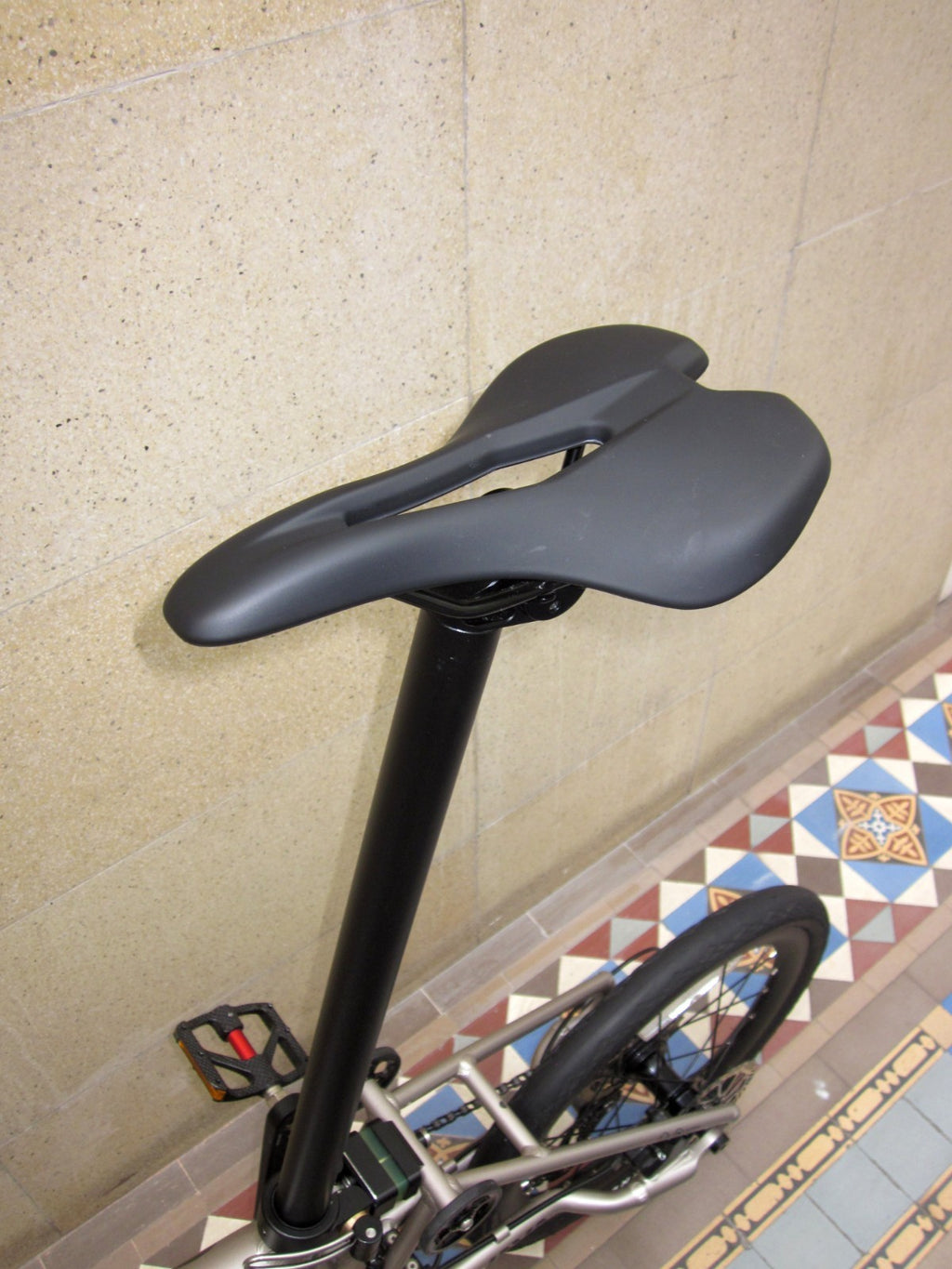 Java Neo 3 16 Inch Trifold Folding Bike (Brompton Aluminum Frame Shimano 9 Speed