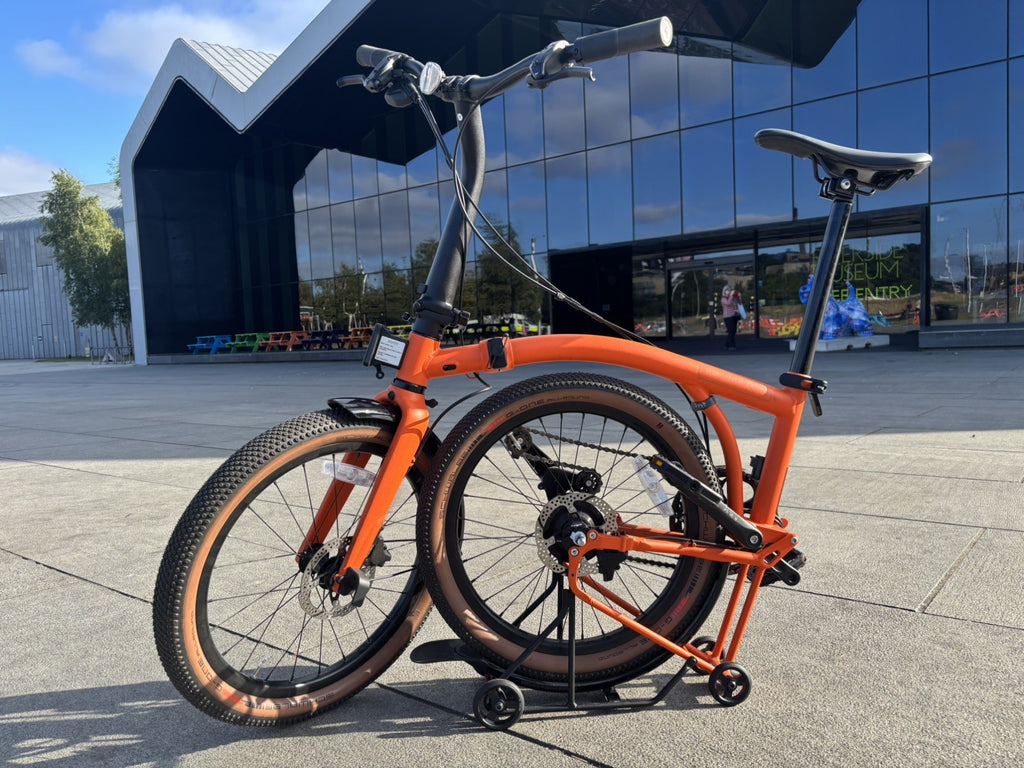 Brompton G Line 8-Speed Orange w/ mudguards and rack