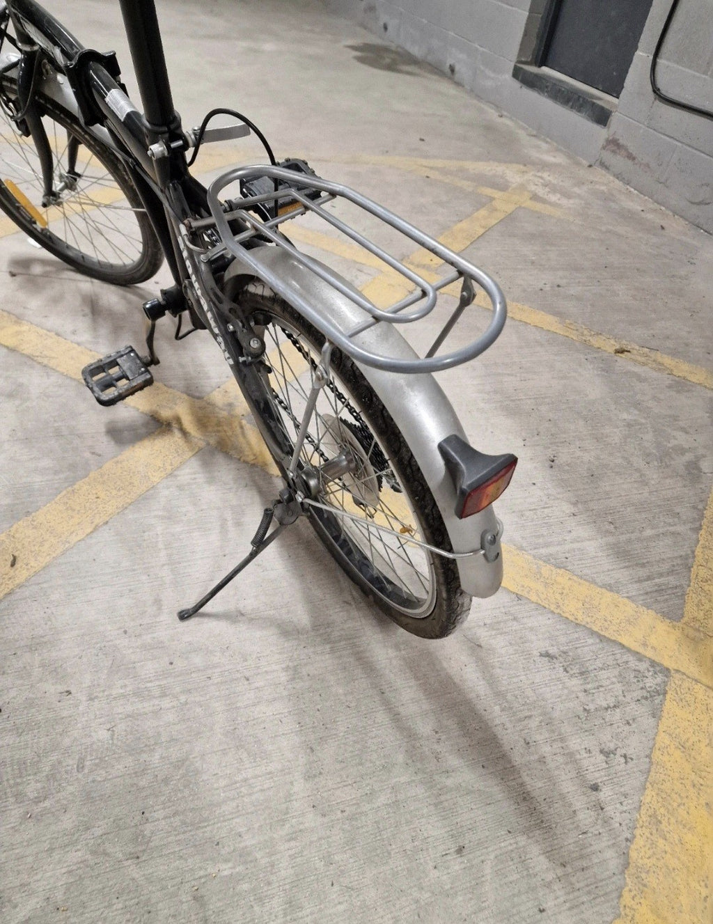 Foldable Bike for City Commutes Easy to Carry