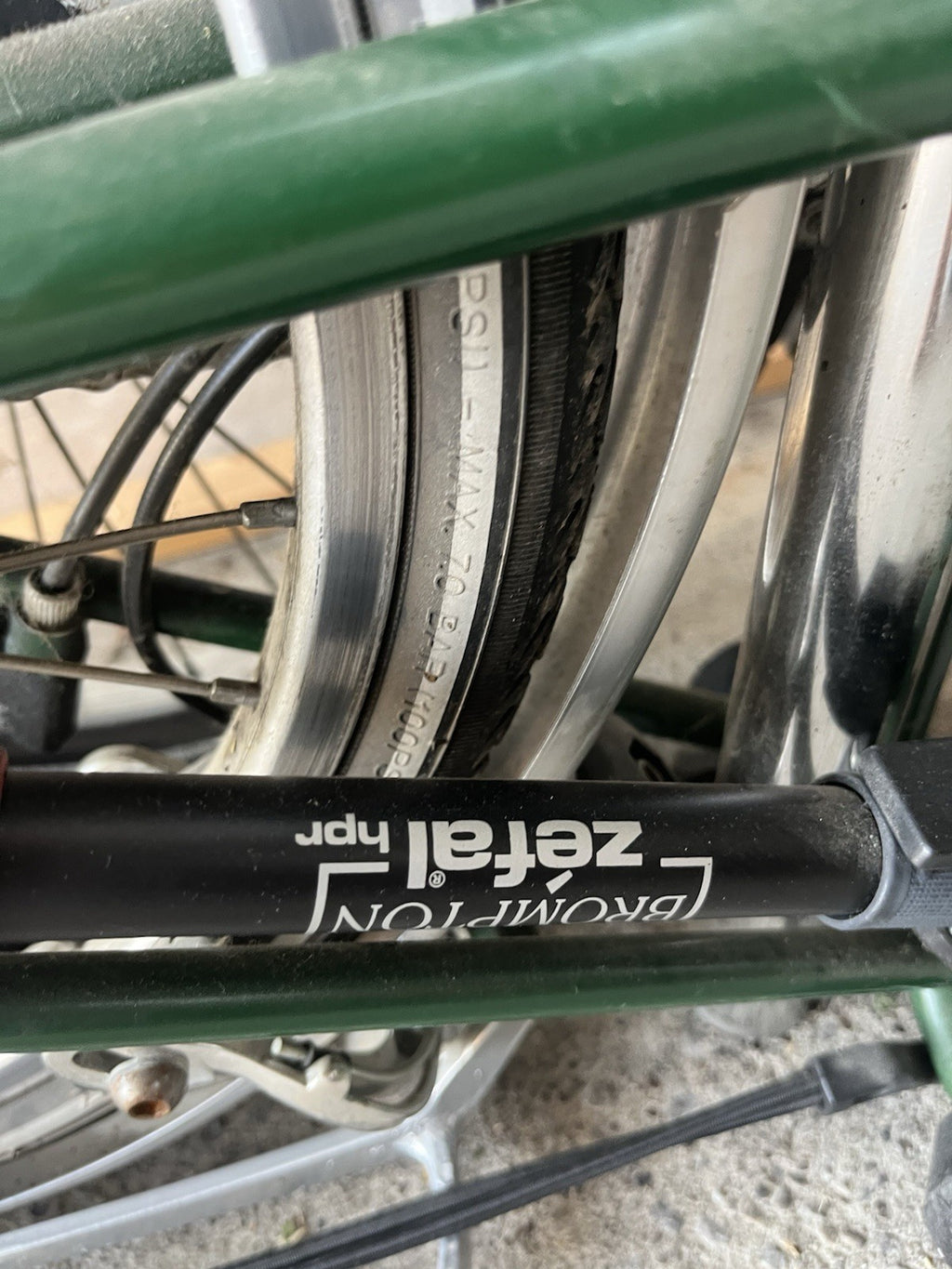 Vintage 5 Speed Brompton Bike - Green - Needs Service