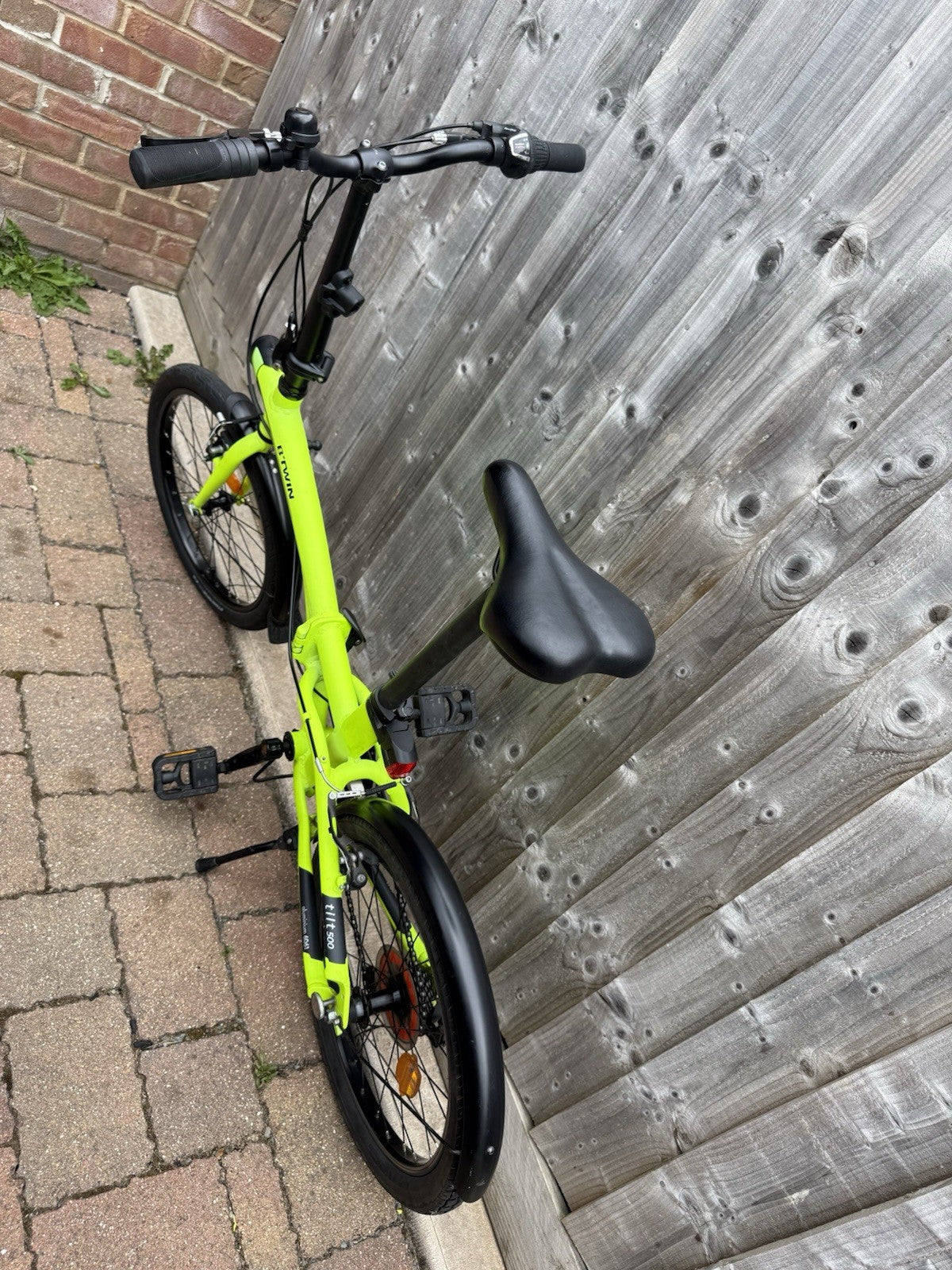 BTWIN Tilt 500 Folding Bike – Neon Green – Excellent Condition! 🚲