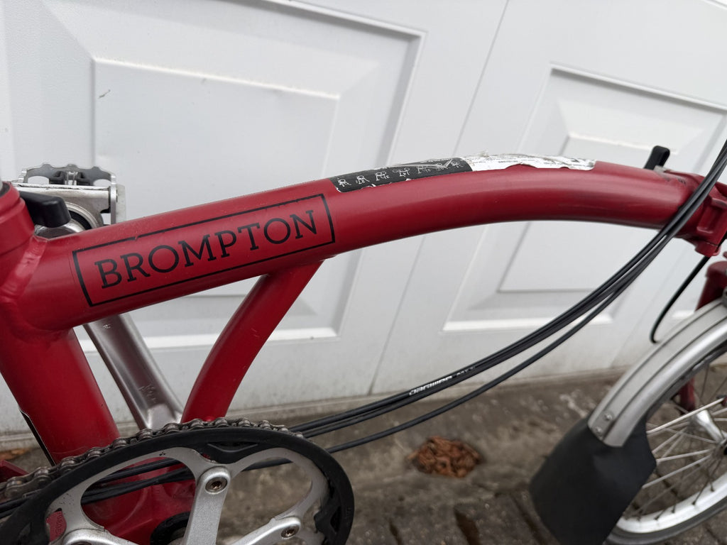 Brompton C Line M6L (6 Speed) folding bicycle - RED 2021 Good Condition