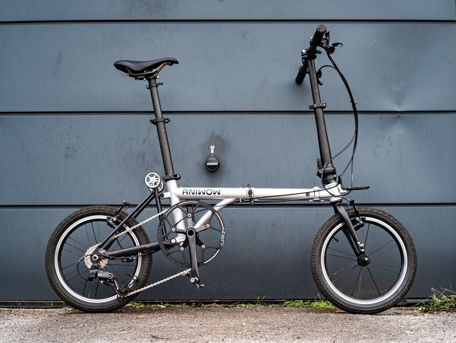 Aniwow AW16  Folding Bike 16 Inch Wheels 5 Speed Shimano, Carbon Fibre Seat Post