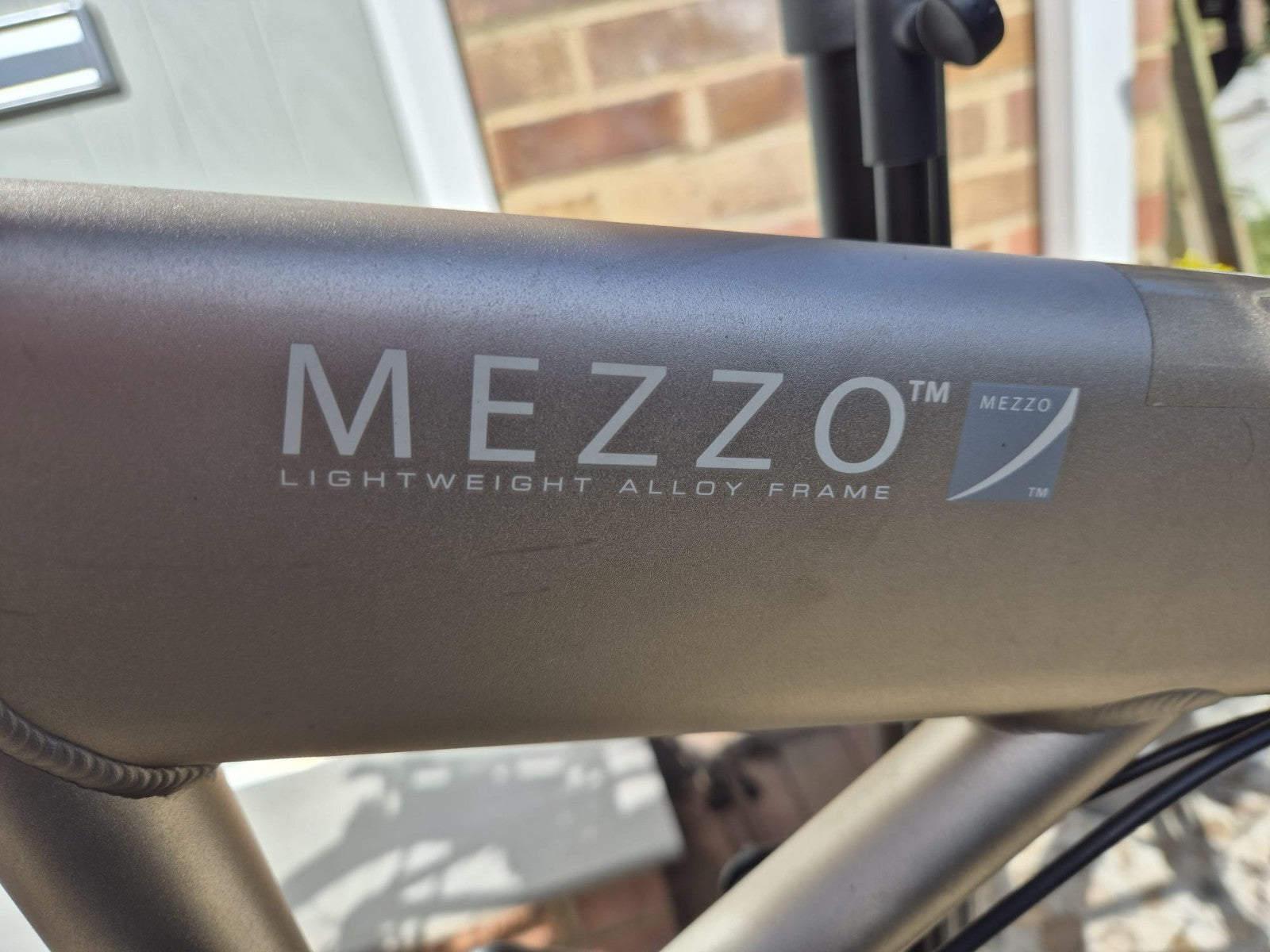 Mezzo D4 Folding Bike - Similar to Brompton Folding Bike